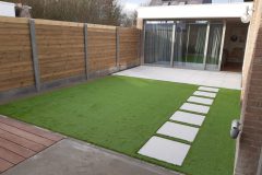 Eindresultaat terras en kunstgras