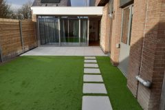 Eindresultaat terras en kunstgras